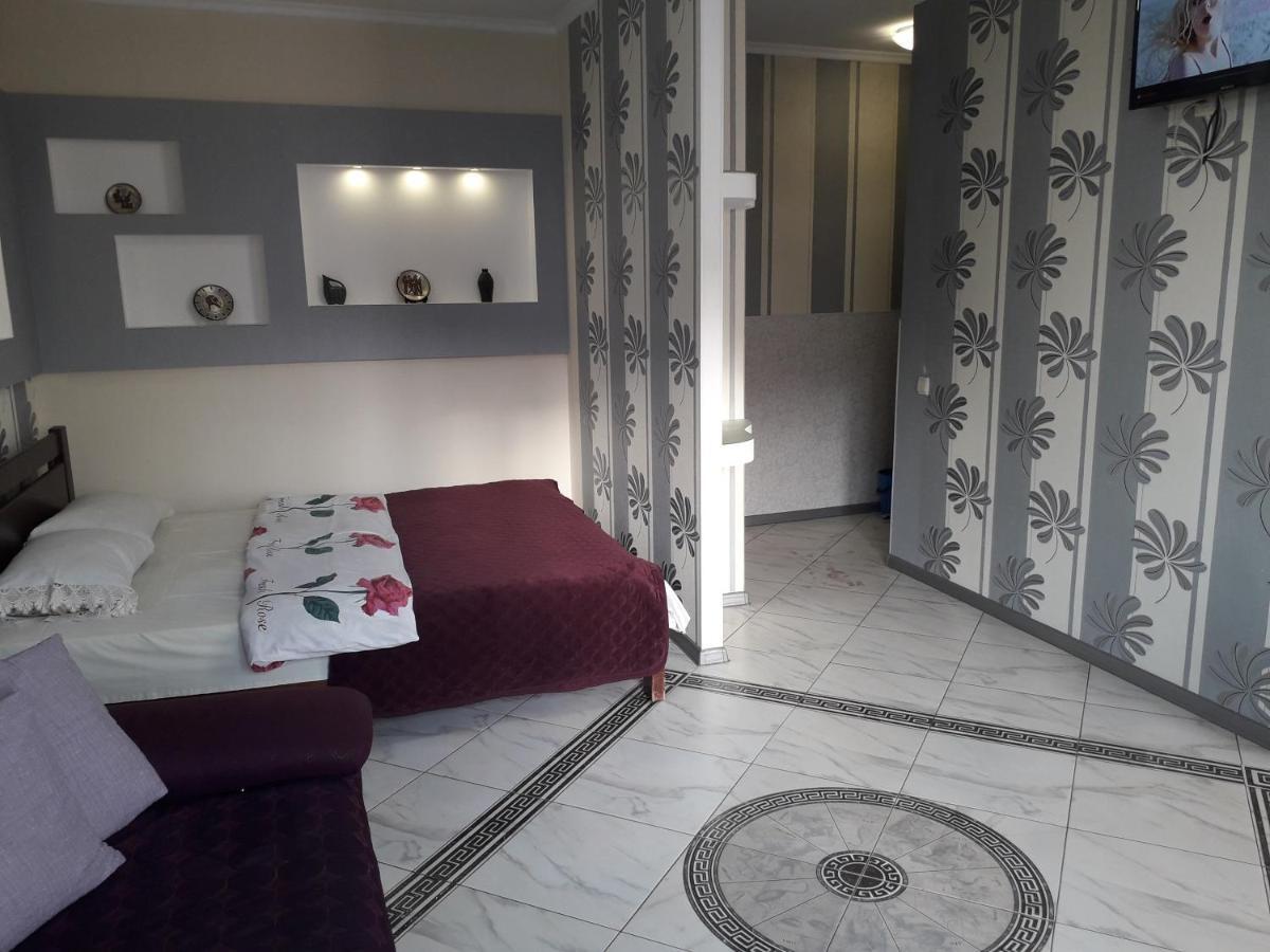 Apartment On 8 Marta Mykolaiv Exterior photo